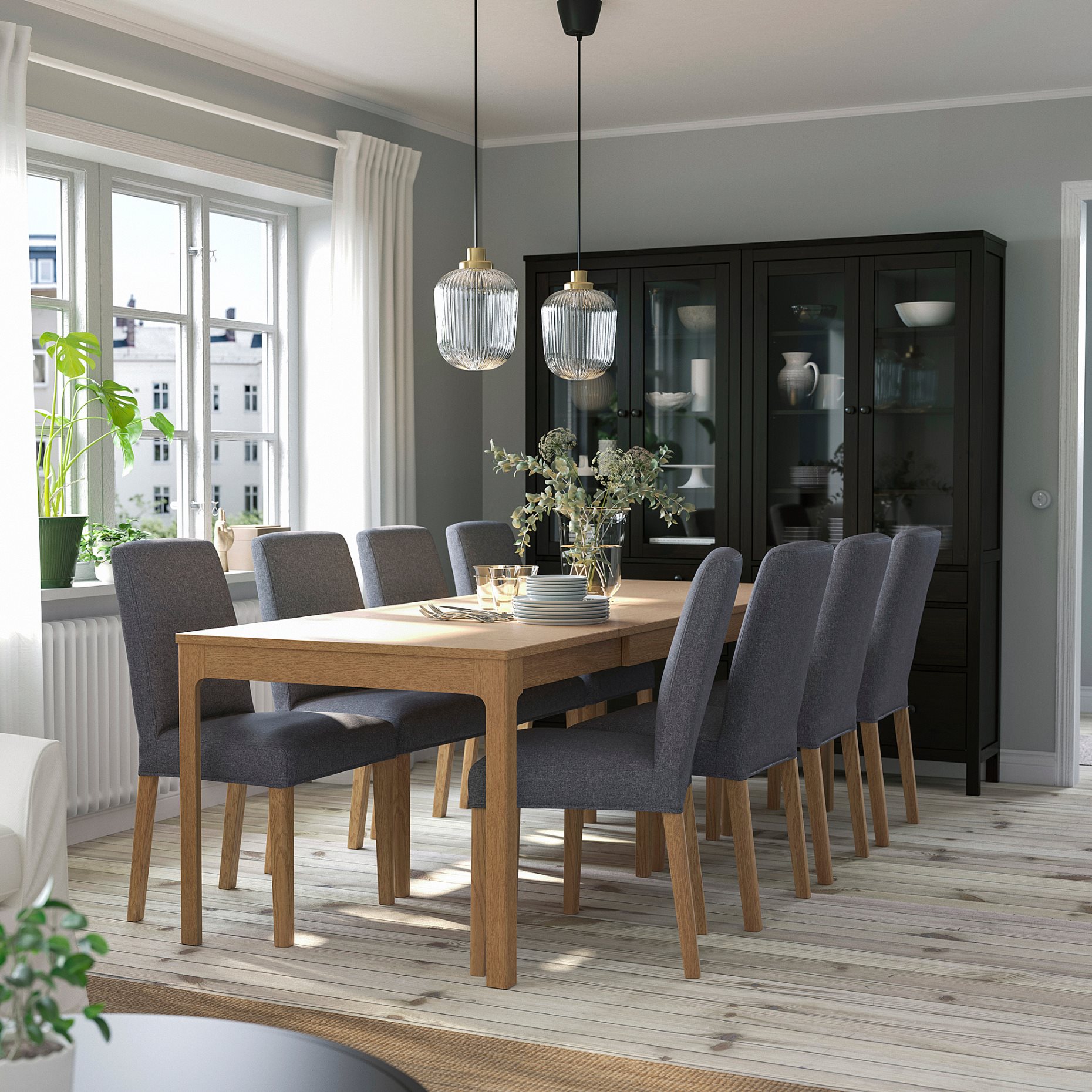 dining table and grey chairs